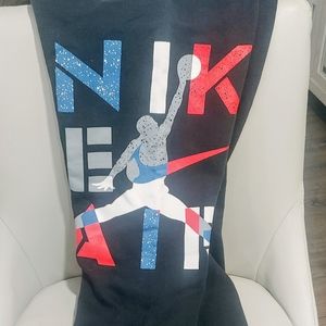 Nike sweat pants boys youth medium